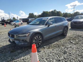  Salvage Volvo V60