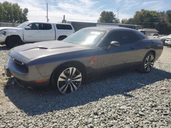  Salvage Dodge Challenger