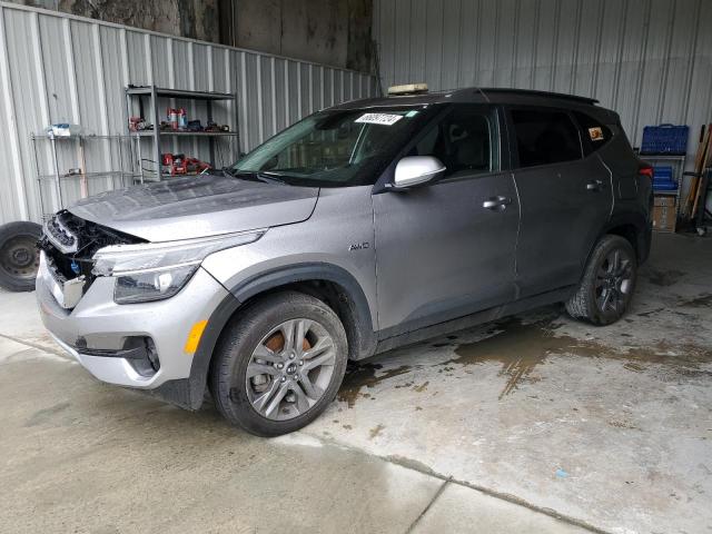  Salvage Kia Seltos