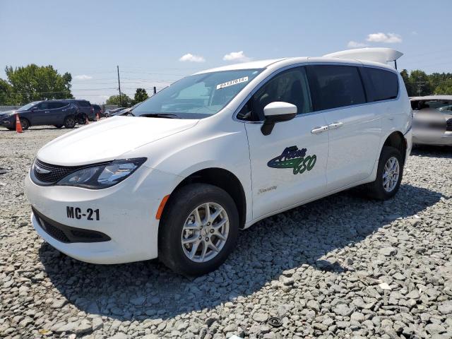  Salvage Chrysler Minivan