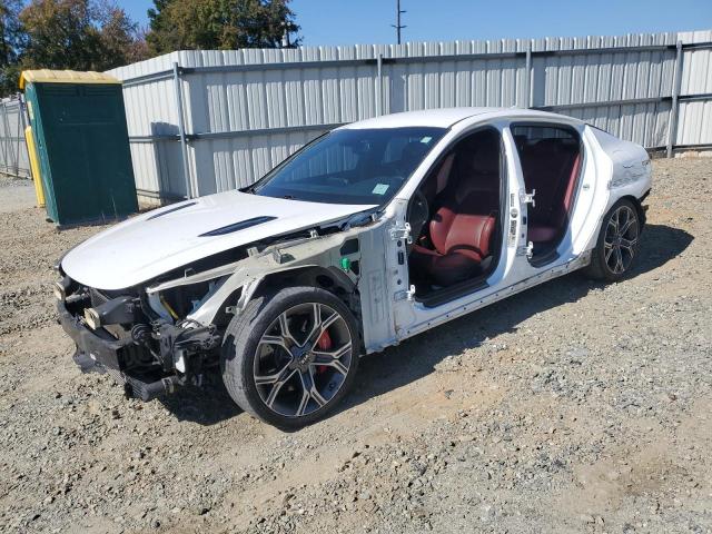  Salvage Kia Stinger