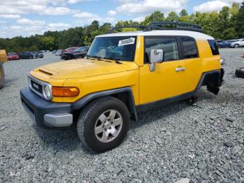  Salvage Toyota FJ Cruiser