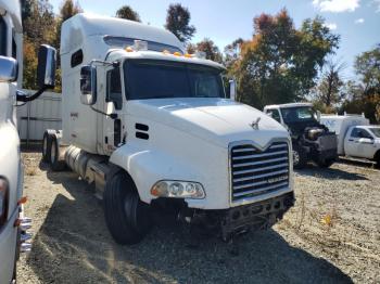  Salvage Mack 600 Cxu600