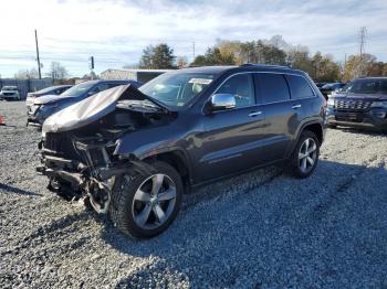  Salvage Jeep Grand Cherokee