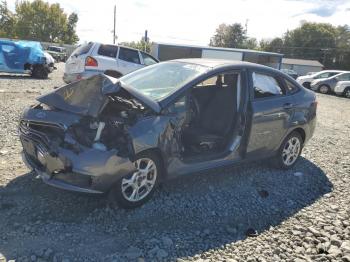  Salvage Ford Fiesta