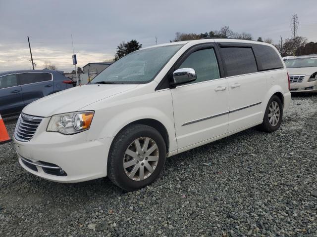  Salvage Chrysler Minivan