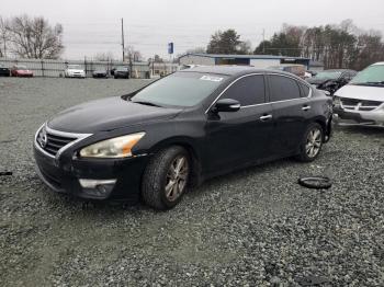  Salvage Nissan Altima