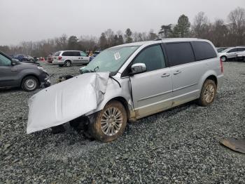  Salvage Chrysler Minivan