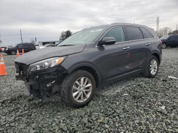  Salvage Kia Sorento