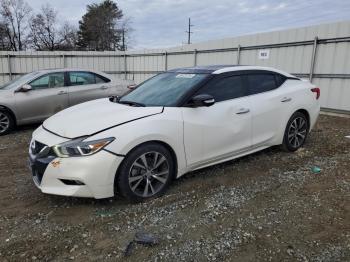  Salvage Nissan Maxima