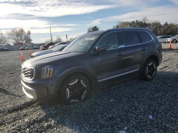  Salvage Kia Telluride