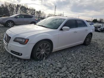  Salvage Chrysler 300