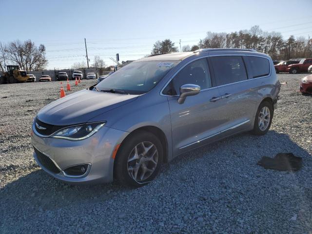  Salvage Chrysler Pacifica