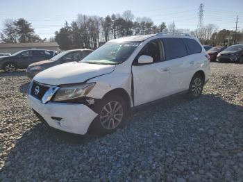  Salvage Nissan Pathfinder