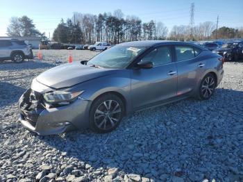  Salvage Nissan Maxima