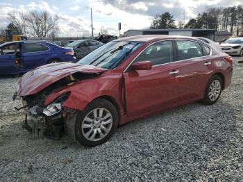  Salvage Nissan Altima