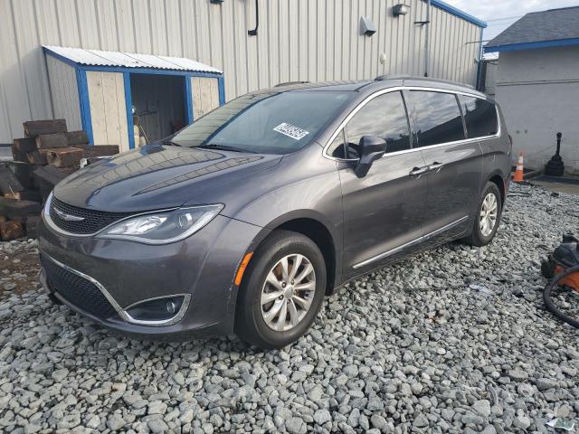  Salvage Chrysler Pacifica