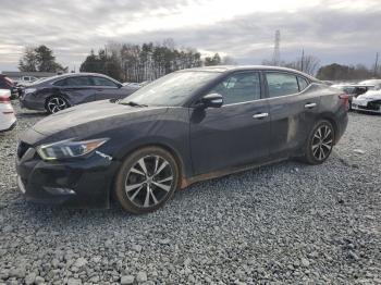  Salvage Nissan Maxima