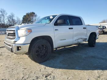  Salvage Toyota Tundra