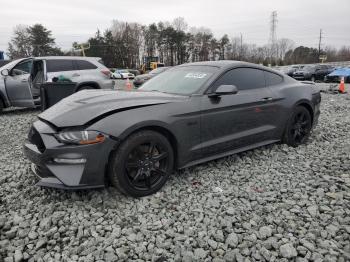  Salvage Ford Mustang