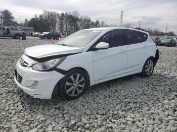  Salvage Hyundai ACCENT