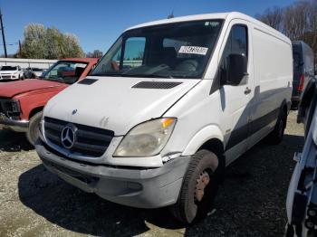  Salvage Mercedes-Benz Sprinter