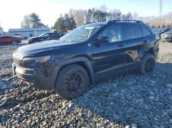  Salvage Jeep Cherokee