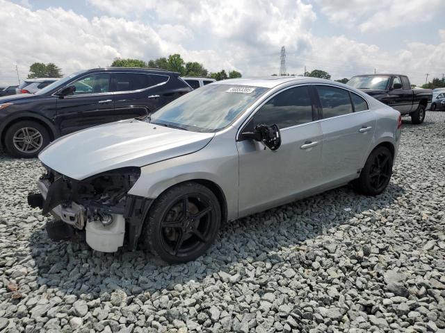  Salvage Volvo S60