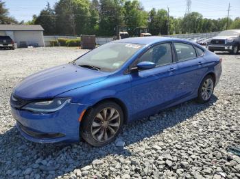  Salvage Chrysler 200