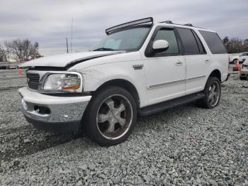  Salvage Ford Expedition