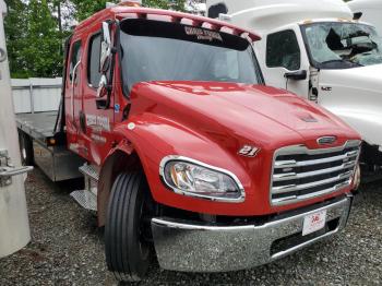  Salvage Freightliner M2 106 Med
