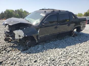  Salvage Chevrolet Avalanche