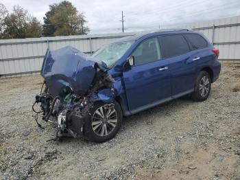  Salvage Nissan Pathfinder
