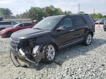  Salvage Ford Explorer