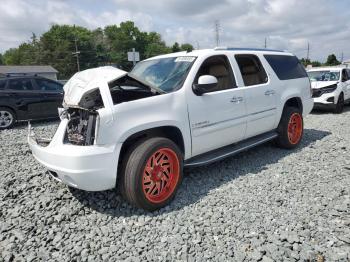  Salvage GMC Yukon