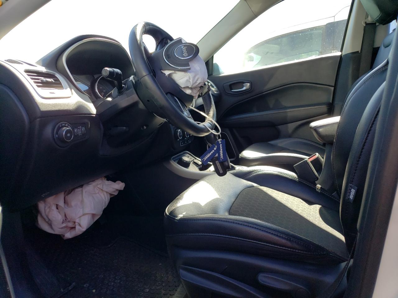 Jeep Compass Latitude Image 13