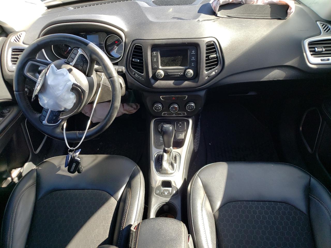 Jeep Compass Latitude Image 4
