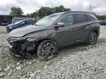  Salvage Hyundai TUCSON
