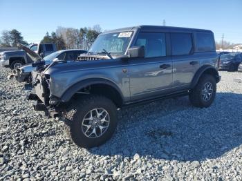  Salvage Ford Bronco
