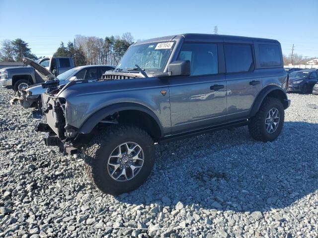  Salvage Ford Bronco