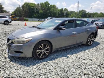  Salvage Nissan Maxima
