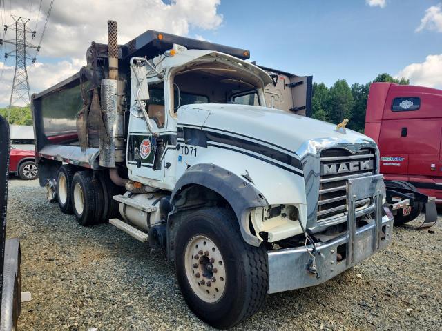  Salvage Mack Gu713