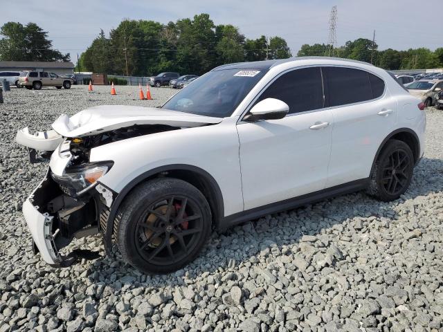  Salvage Alfa Romeo Stelvio