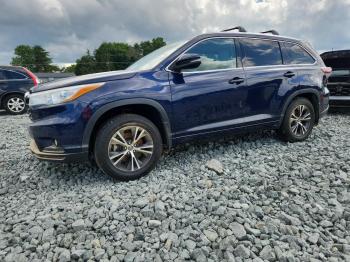  Salvage Toyota Highlander