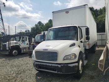 Salvage Freightliner M2 106 Med