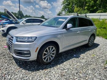  Salvage Audi Q7