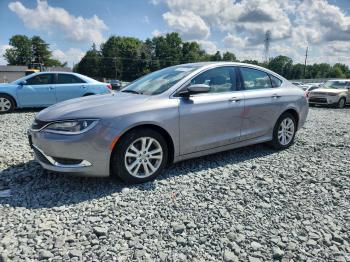  Salvage Chrysler 200