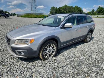  Salvage Volvo XC70