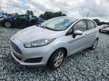  Salvage Ford Fiesta