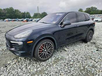  Salvage Porsche Cayenne